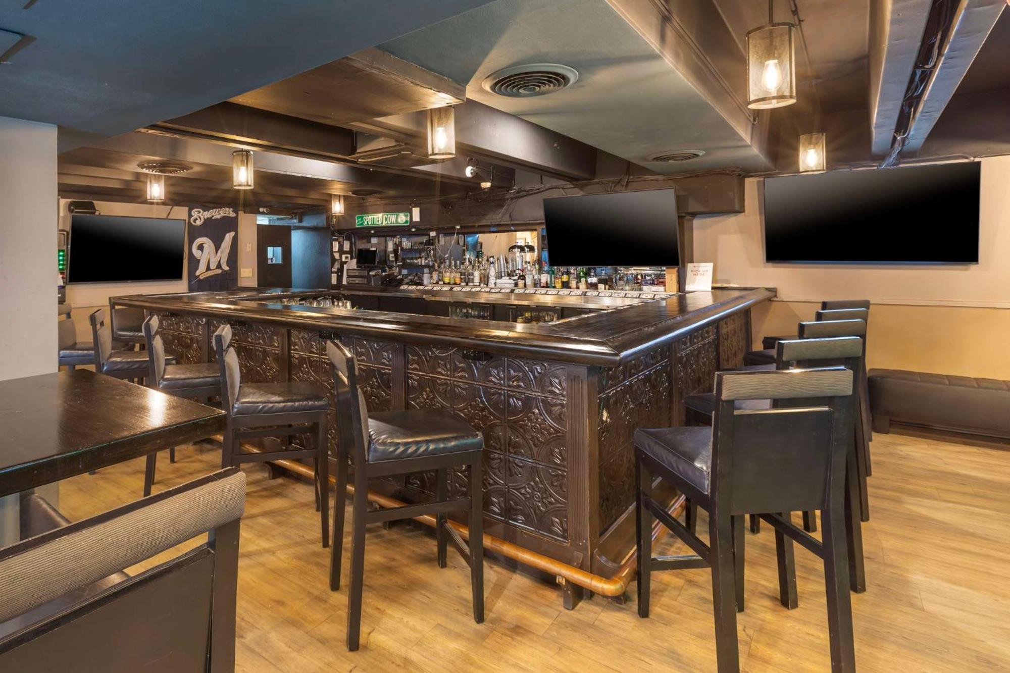 Best Western Plus Milwaukee West Eksteriør billede