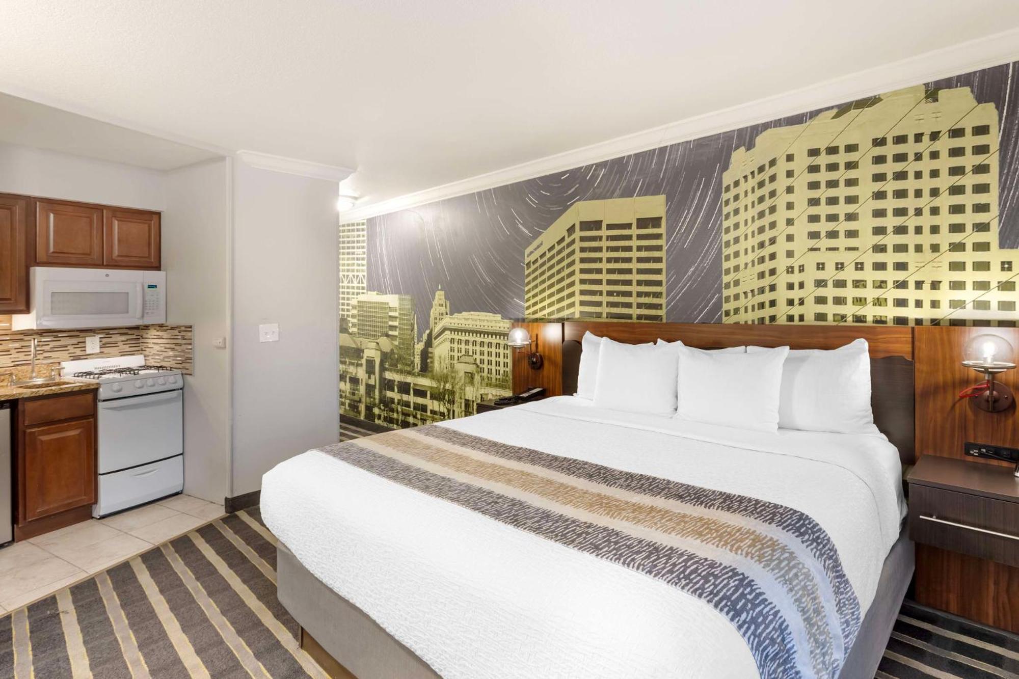 Best Western Plus Milwaukee West Eksteriør billede