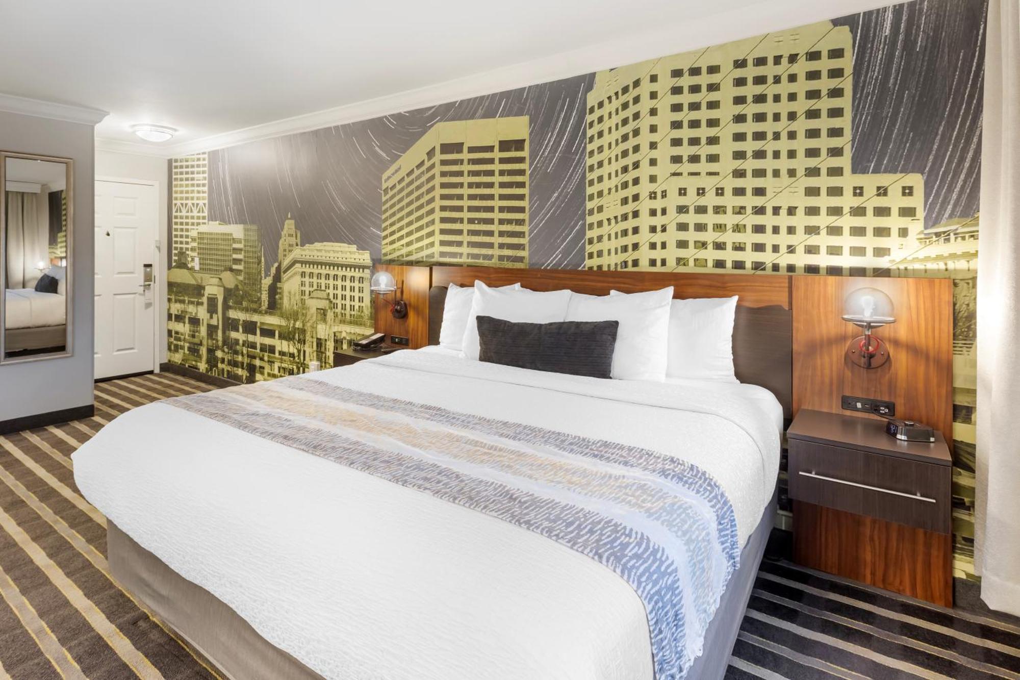 Best Western Plus Milwaukee West Eksteriør billede