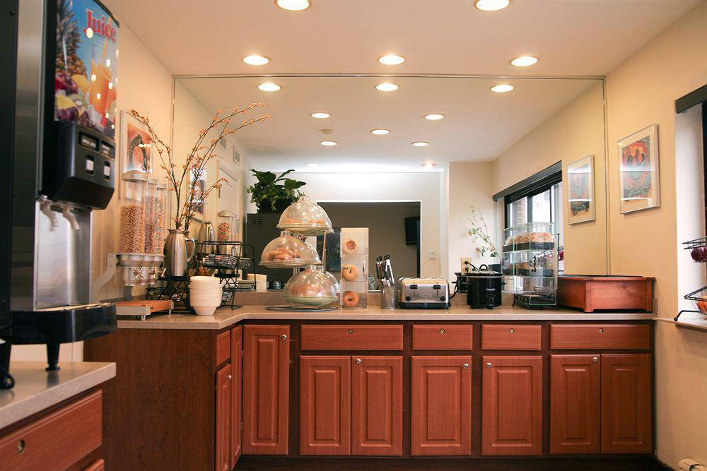 Best Western Plus Milwaukee West Restaurant billede